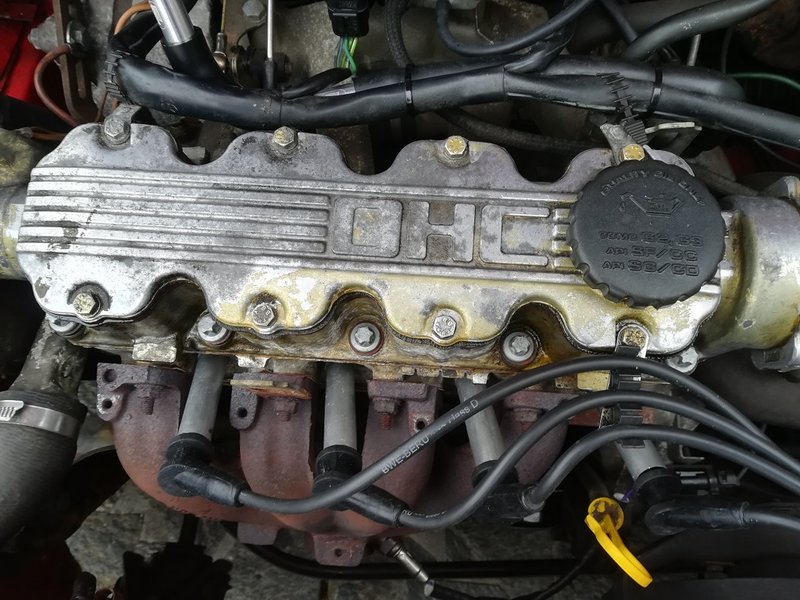 VentildeckelEntfernen.jpg (296.9 KiB) 15114 mal betrachtet Ventildeckel entfernen...