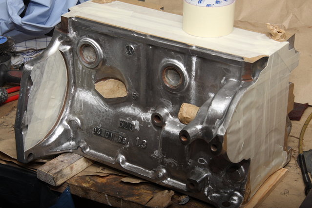 cors350.JPG (439 KiB) 25276 mal betrachtet Motorblock geschliffen